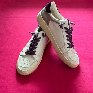 Vintage Havana low top sneakers! Good condition!! Size 9.5
